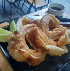 WhatsApp Image 2022-10-10 at 12.50.19.jpeg